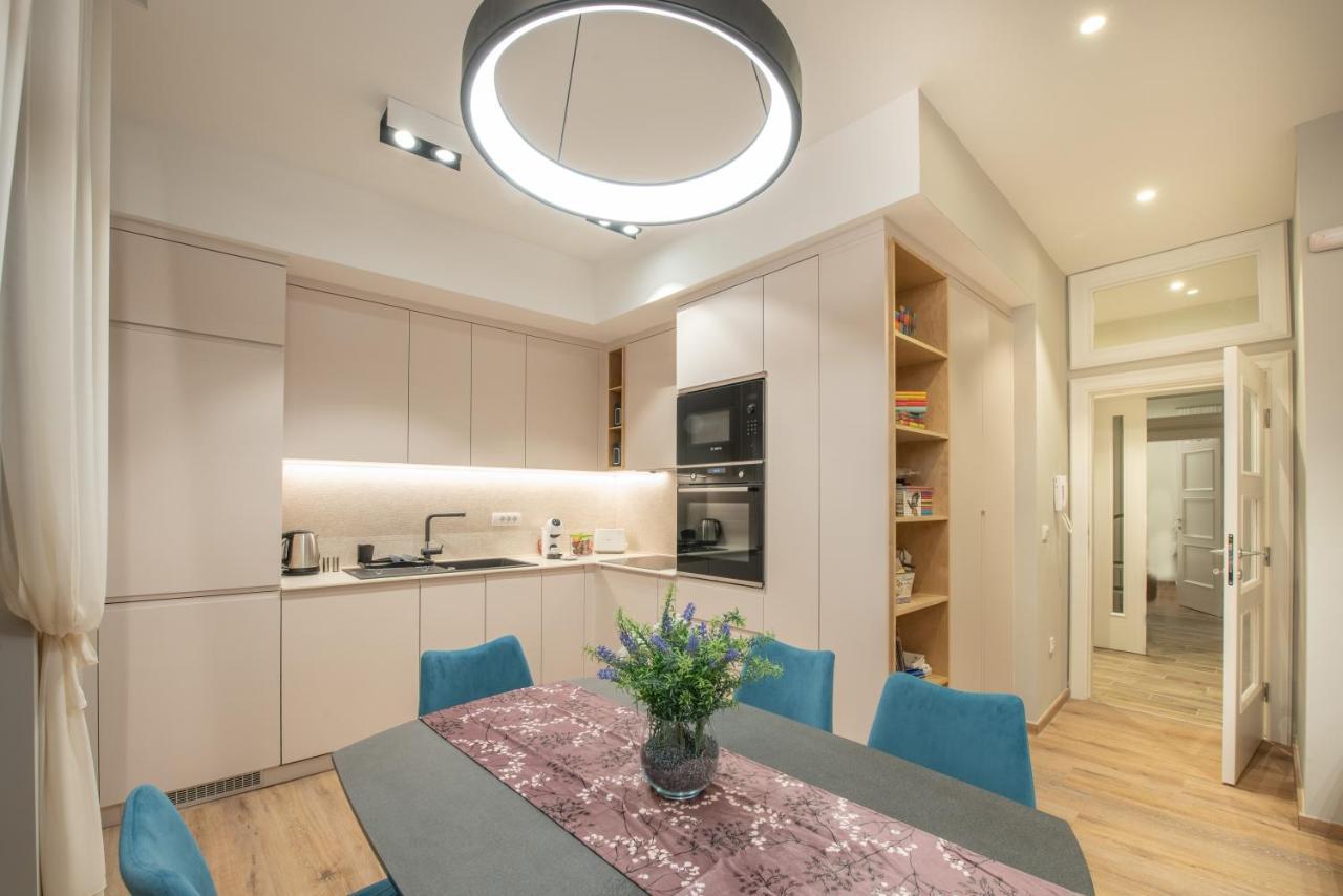 Sasha Di Cattaro - Old Town Lux Apartment מראה חיצוני תמונה